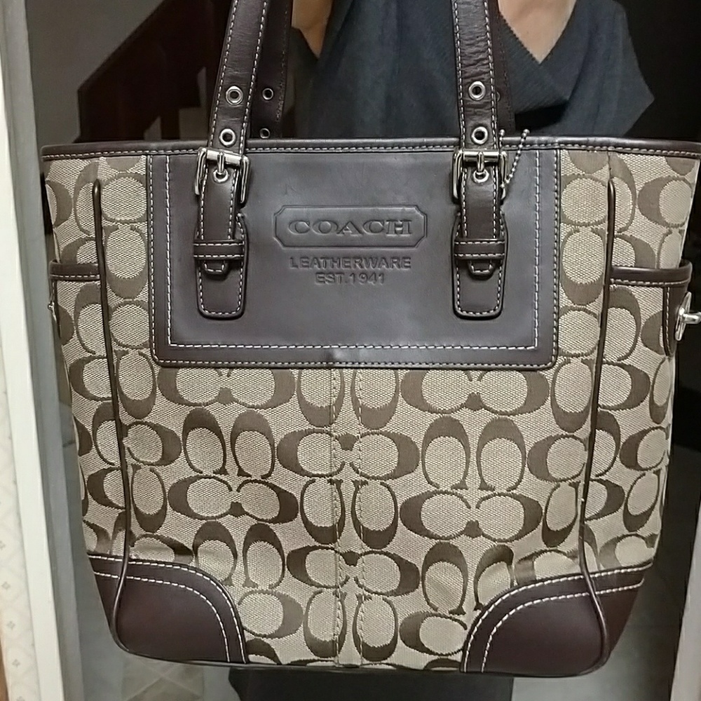 Coach tote